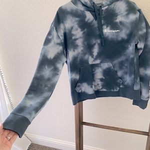 Champion cropped hoodie